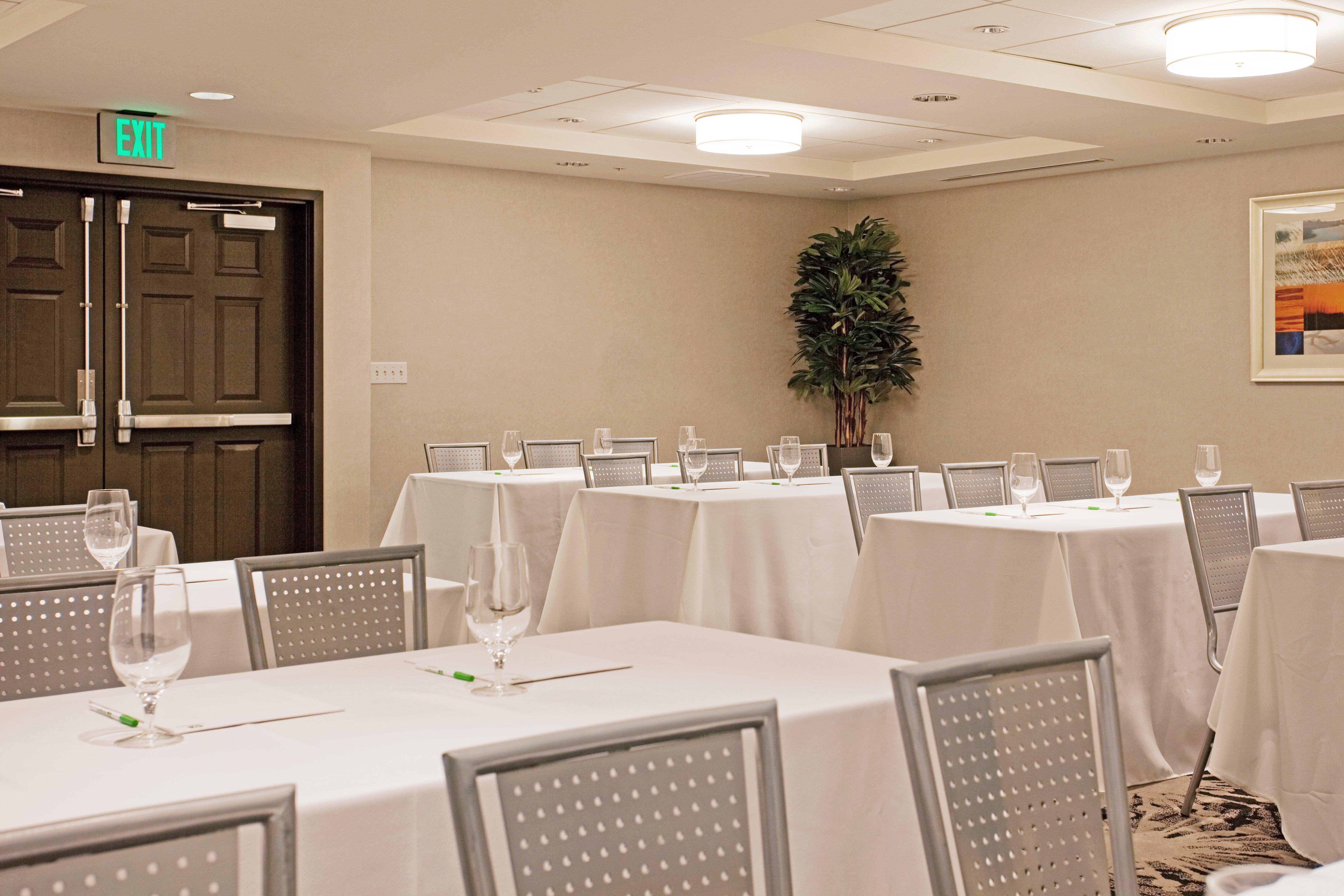 Holiday Inn Oceanside Marina Camp Pendleton By Ihg Restoran gambar